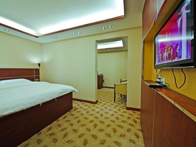 Kaiser Hotel Oulan-Bator Extérieur photo